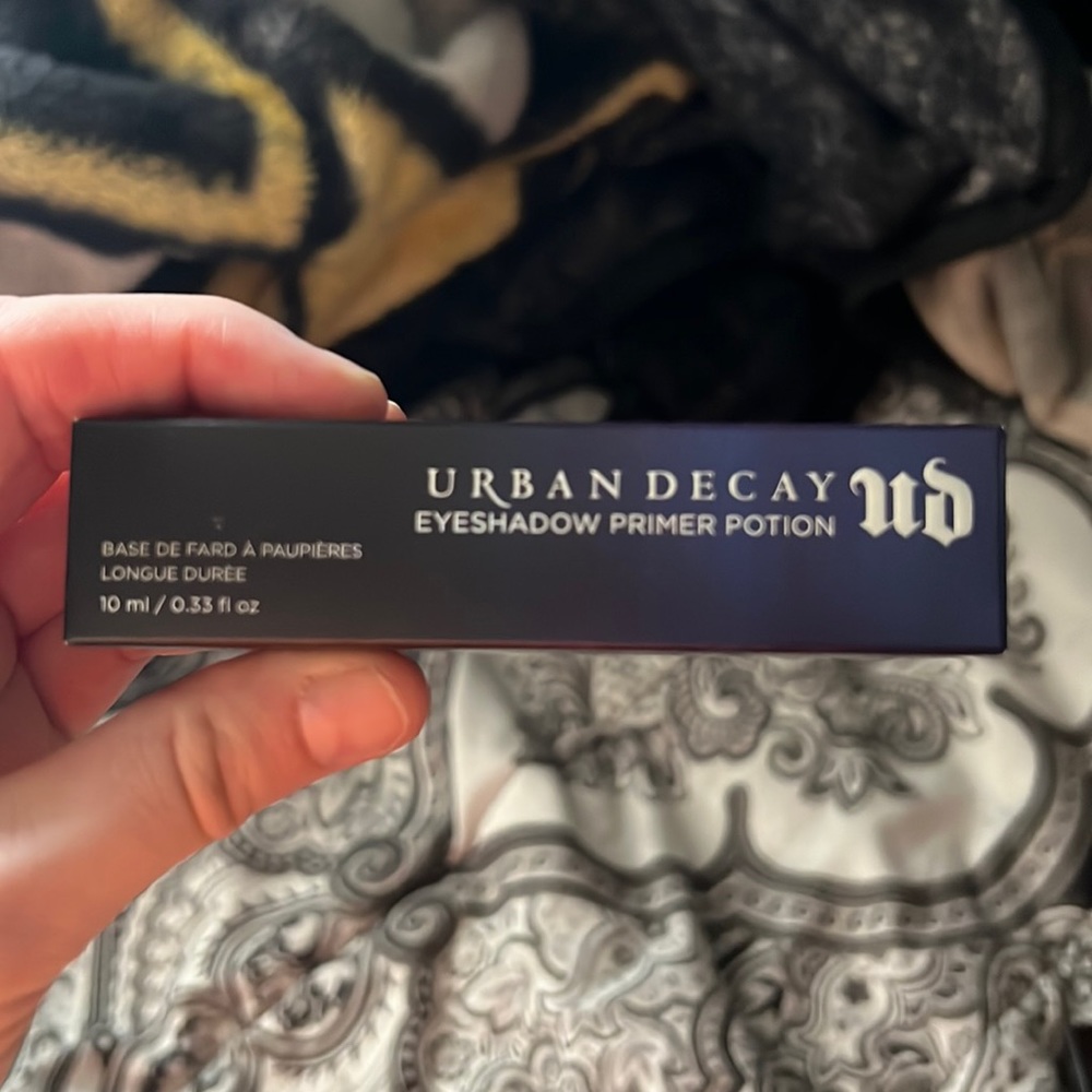 UD Eyeshadow Primer Potion - Original
